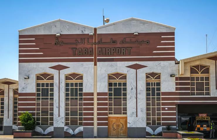 На горе посреди пустыни: аэропорт, ставший надеждой для израильтян